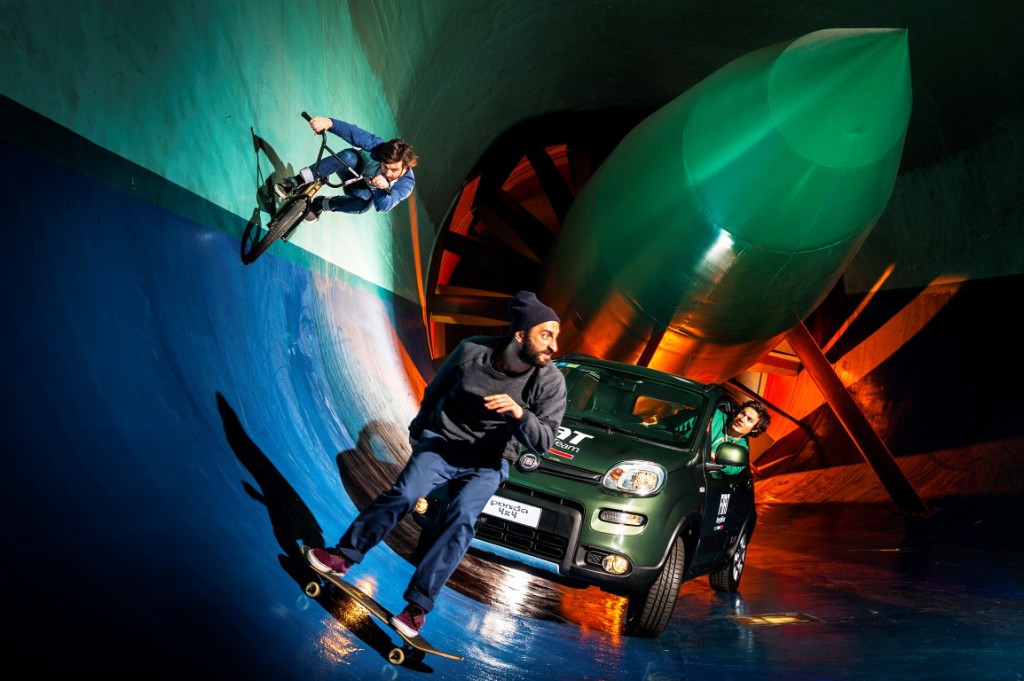 Il FIAT Freestyle Team sfida le leggi aerodinamiche nella Galleria del Vento